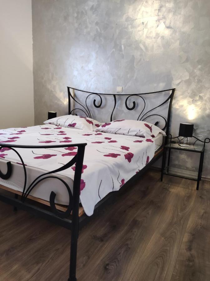 Cozy Apartment In Split In Nice Quiet Neighborhood المظهر الخارجي الصورة