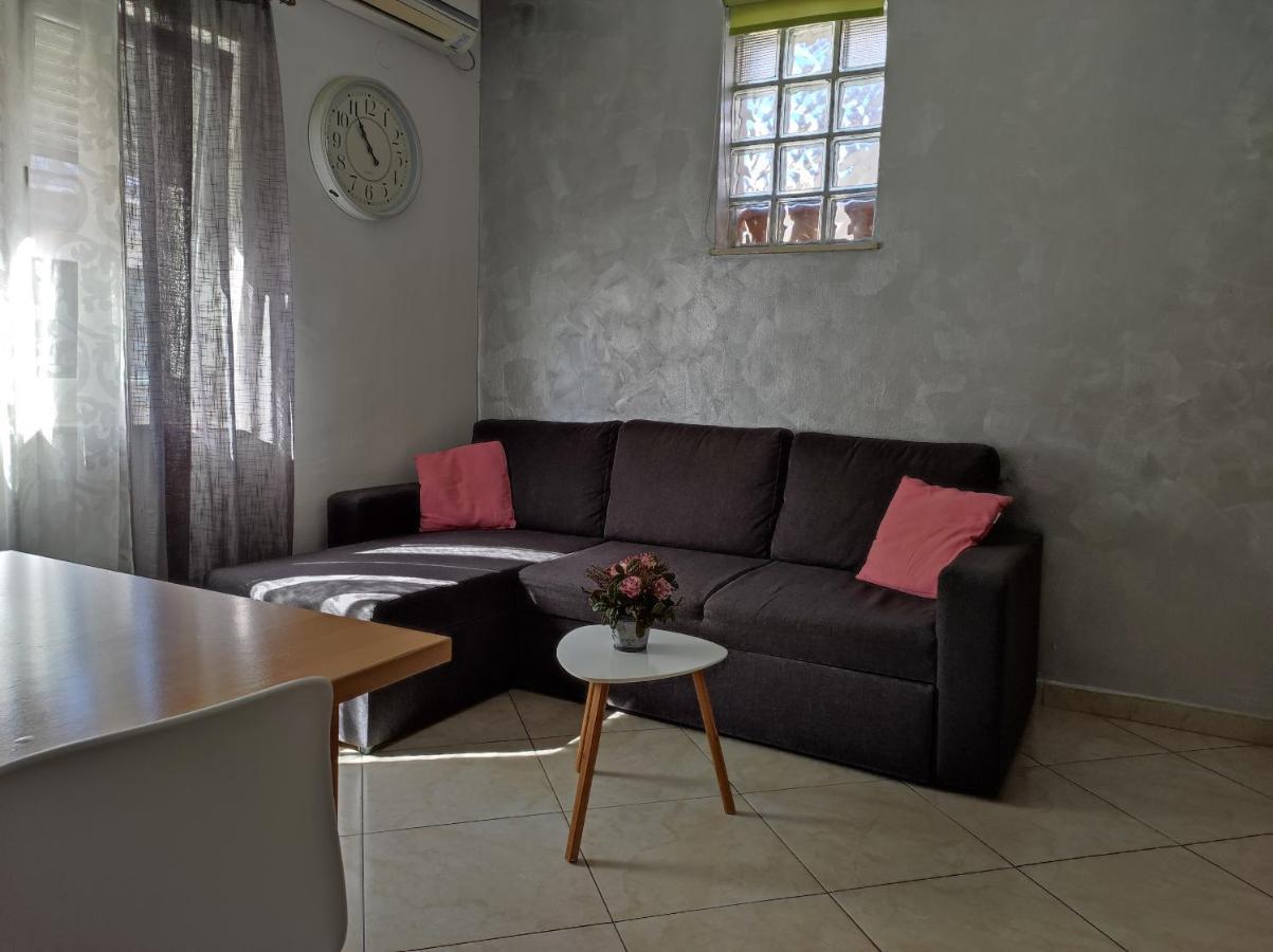 Cozy Apartment In Split In Nice Quiet Neighborhood المظهر الخارجي الصورة